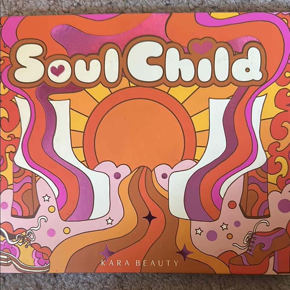 Kara Beauty Soul Child Eyeshadow Palette - Orange and Pink